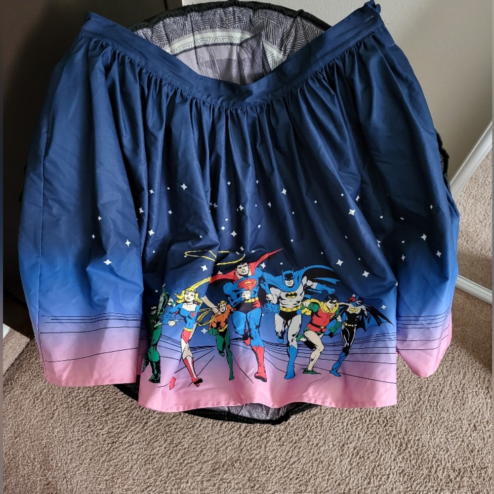 Unique vintage x justice league skirt